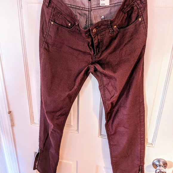 SALE🎉H&M denim jeans - Picture 2 of 6